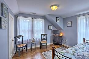 Remodeled Farmhouse in Waterford Near 2 Beaches!