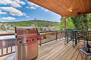 Quiet Park City Home w/ Hot Tub - Walk to Main St!