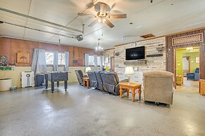 Quaint Zanesville Home w/ Game Room & Yard!