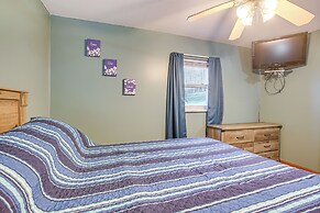 Quaint Zanesville Home w/ Game Room & Yard!