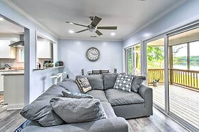 Relaxing Riverfront Cottage w/ Boat Dock!
