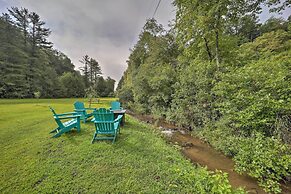 Quiet Studio Escape ~ 2 Mi to Blue Ridge Parkway!