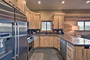 Renovated Historic Cabin ~ 25 Miles to Park City!