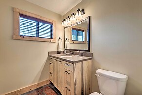 Renovated Historic Cabin ~ 25 Miles to Park City!