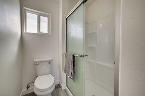 Renovated Hawthorne Apartment By Museums & Dining!