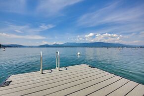 ~14 Mi to Schweitzer Mtn: Lakefront Home