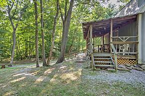 Rustic Taswell Cabin: Grill + Walk to Patoka Lake!