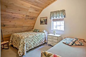 Rustic Taswell Cabin: Grill + Walk to Patoka Lake!