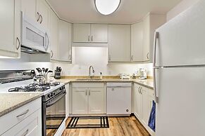 'riversong' Waterfront La Crosse Home w/ Dock