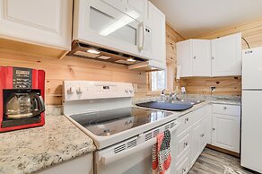 Scenic 'evan's Hideaway' Steps to Lake Huron!