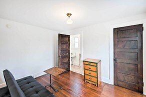 Roomy Lancaster Home: Walk to Dtwn & Hospital