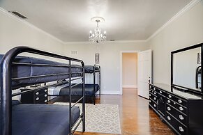 Secluded Ranch w/ Courtyard ~ 4 Mi to Odessa!