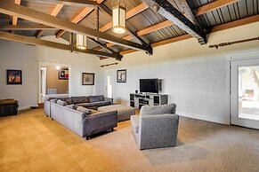 Secluded Ranch w/ Courtyard ~ 4 Mi to Odessa!