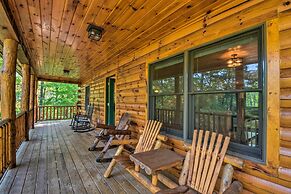 Secluded Cabin w/ Deck 13 Miles to Downtown Murphy