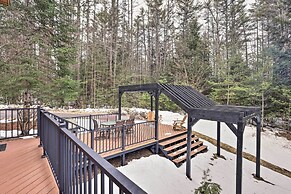 Adirondack Oasis: Private Lake, Sauna, & Fire Pit