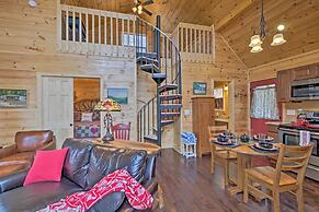 Hot Tub & Views: Charming Bryson City Cabin!