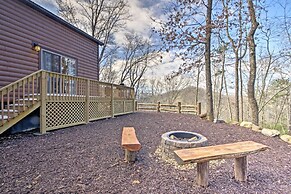 Hot Tub & Views: Charming Bryson City Cabin!
