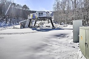 Spacious Family Home w/ Deck at Massanutten Resort