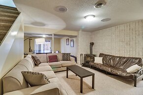 Spacious Family Home w/ Deck at Massanutten Resort