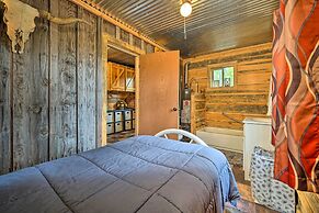 Secluded Wright City Cabin w/ Scenic Forest Views!