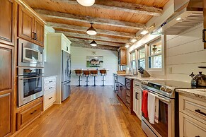 Spacious Alabama Retreat - Deck, Grill & Fire Pit!