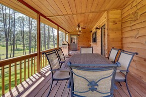 Spacious Alabama Retreat - Deck, Grill & Fire Pit!