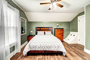 Sodus Point Home - Walkable to Beach!