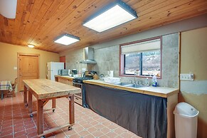 Secluded Texas Hill Country Vacation Rental - Deck