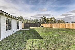 Spacious Houston Home ~ 22 Mi to Downtown!