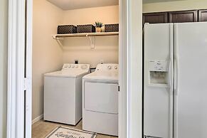 Spacious Houston Home ~ 22 Mi to Downtown!