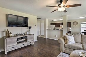 Spacious Houston Home ~ 22 Mi to Downtown!