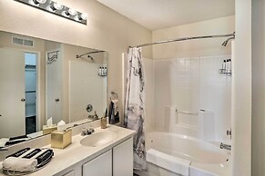 Spacious Houston Home ~ 22 Mi to Downtown!