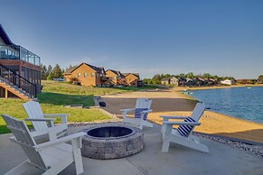 Spacious New Lisbon Home w/ Lake Access!