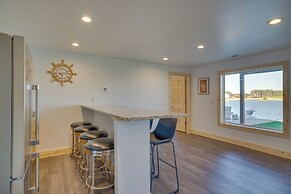 Spacious New Lisbon Home w/ Lake Access!