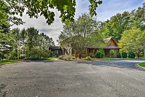 Stunning Vermont Cabin w/ Private Lake Access