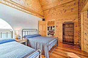 Stunning Vermont Cabin w/ Private Lake Access