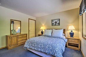 Timber Creek Townhome w/ 2 Decks & Mtn Views!