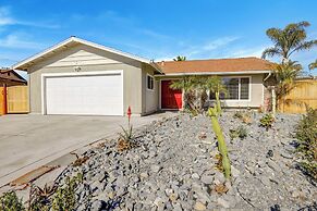 Sunny Vista Vacation Rental Home: 12 Mi to Beach!