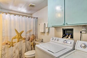 'the Little Orca's'- Short Walk to the Beach!