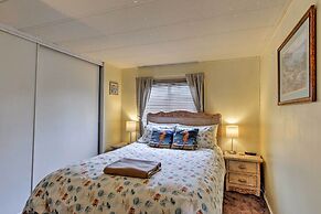 'the Little Orca's'- Short Walk to the Beach!