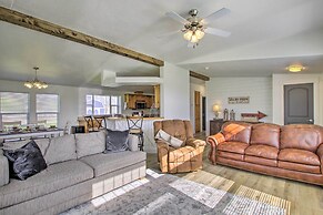 Tranquil Indigo Getaway < 3 Mi to Hot Pools!