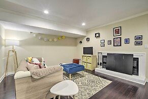 Tree-lined Durham Townhome: Close to Parks!