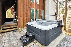 Vermont Mountain Retreat: The Antler House