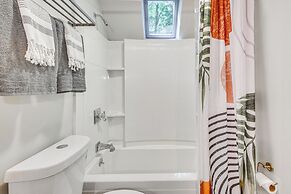 Vermont Mountain Retreat: The Antler House