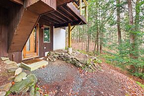 Vermont Mountain Retreat: The Antler House
