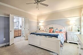 Resort Amenities & Screened Porch: Ocean View Home