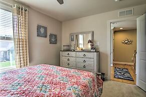 Resort Amenities & Screened Porch: Ocean View Home