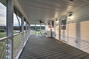 Waterfront Dunlap Cottage: Large Yard + Views