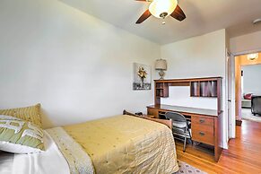 Yeadon Townhome w/ Porch, 7 Mi to Center City