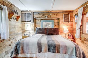 Rustic Waterfront Cottage w/ Fire Pit & Kayaks